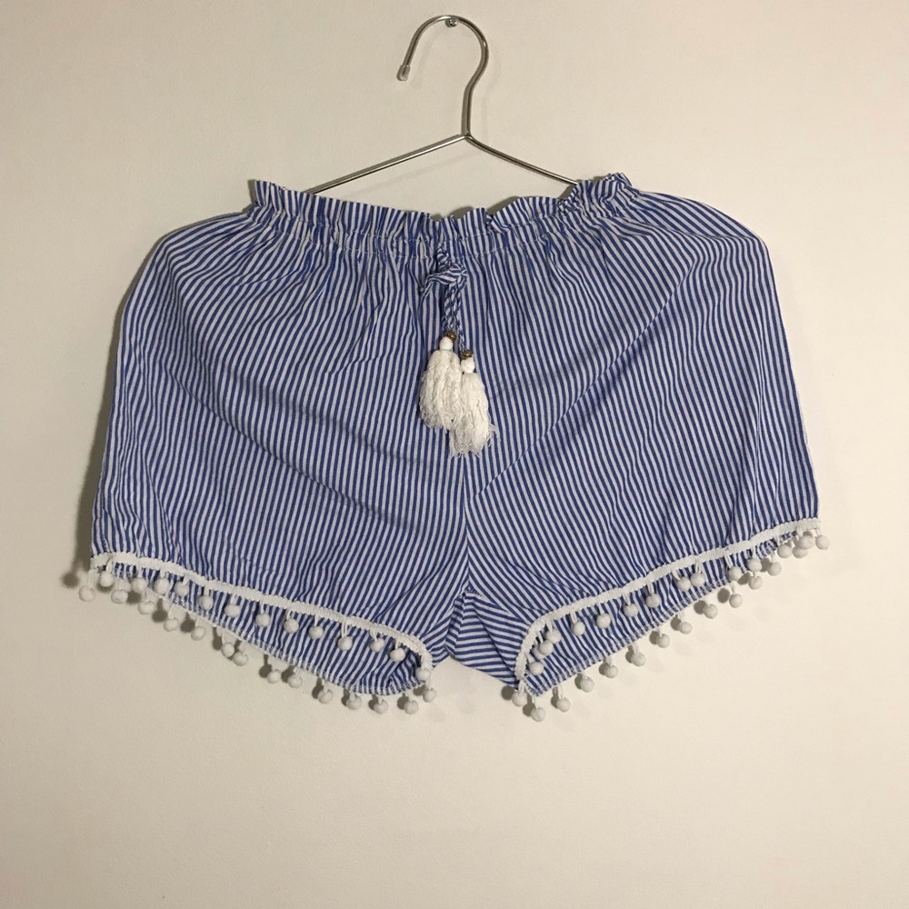 Cute boho/minimalistic lounge shorts 🖤